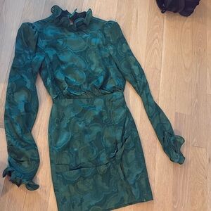 Brand new green saloni  dress